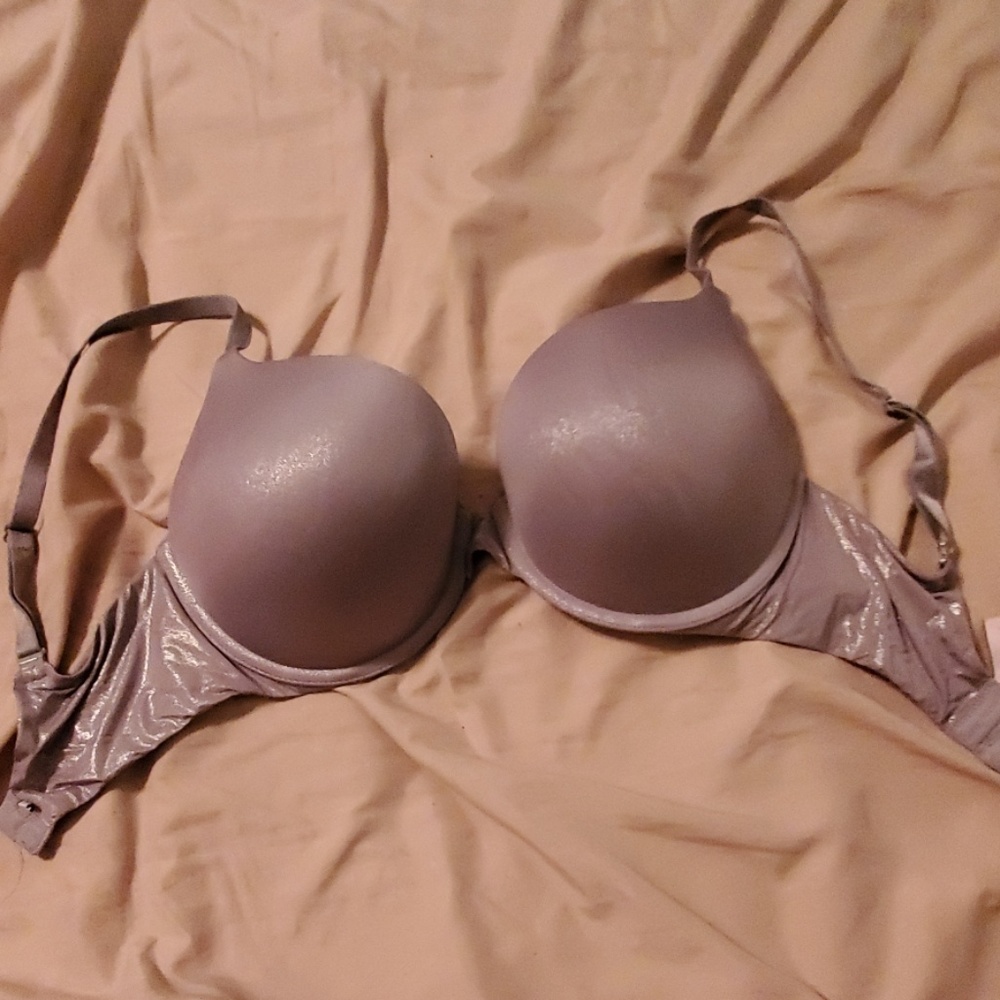 Victorias secret Perfect Shape bra size 32DDD